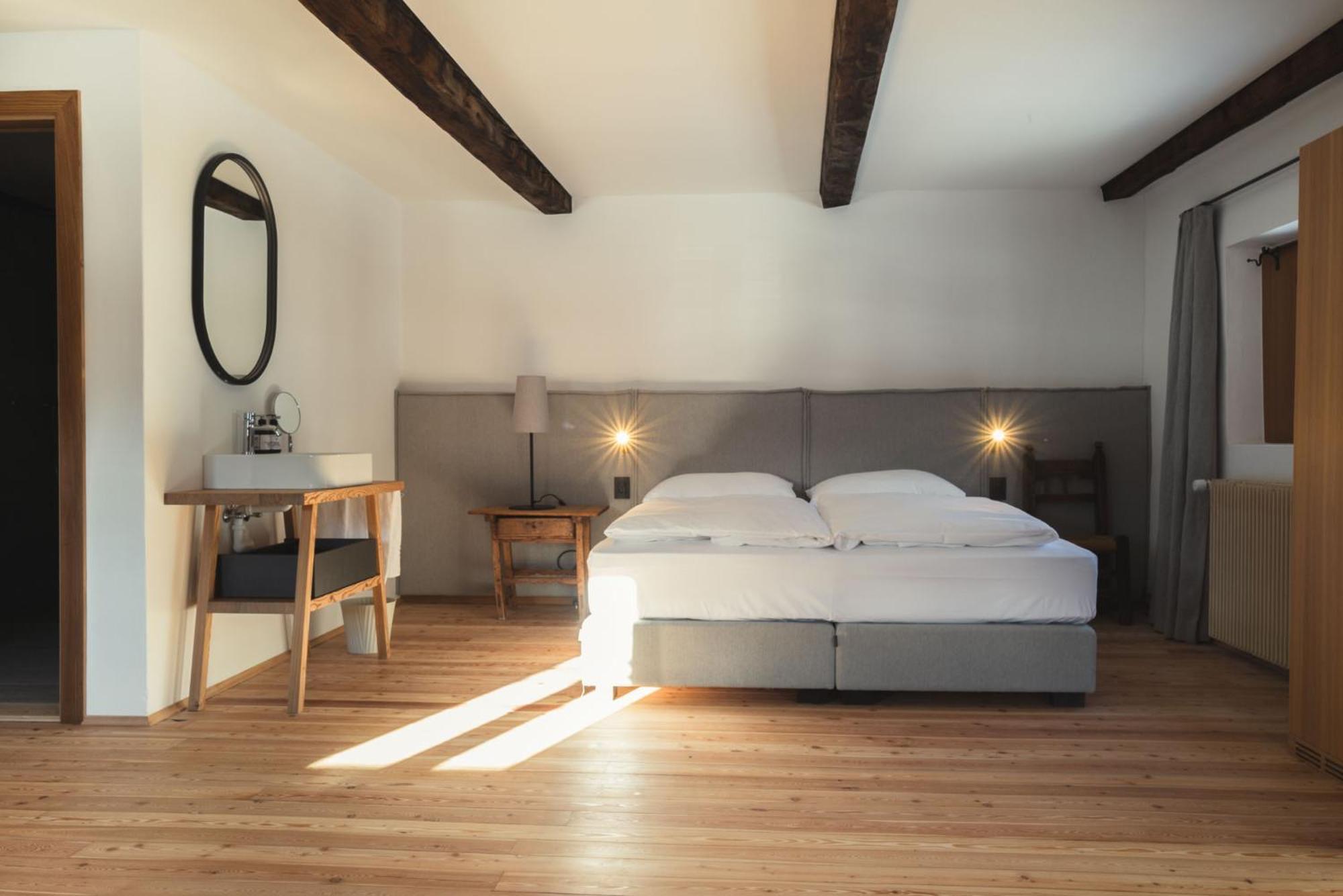 Ansitz Heufler Hotel Rasun di Sopra Exterior foto